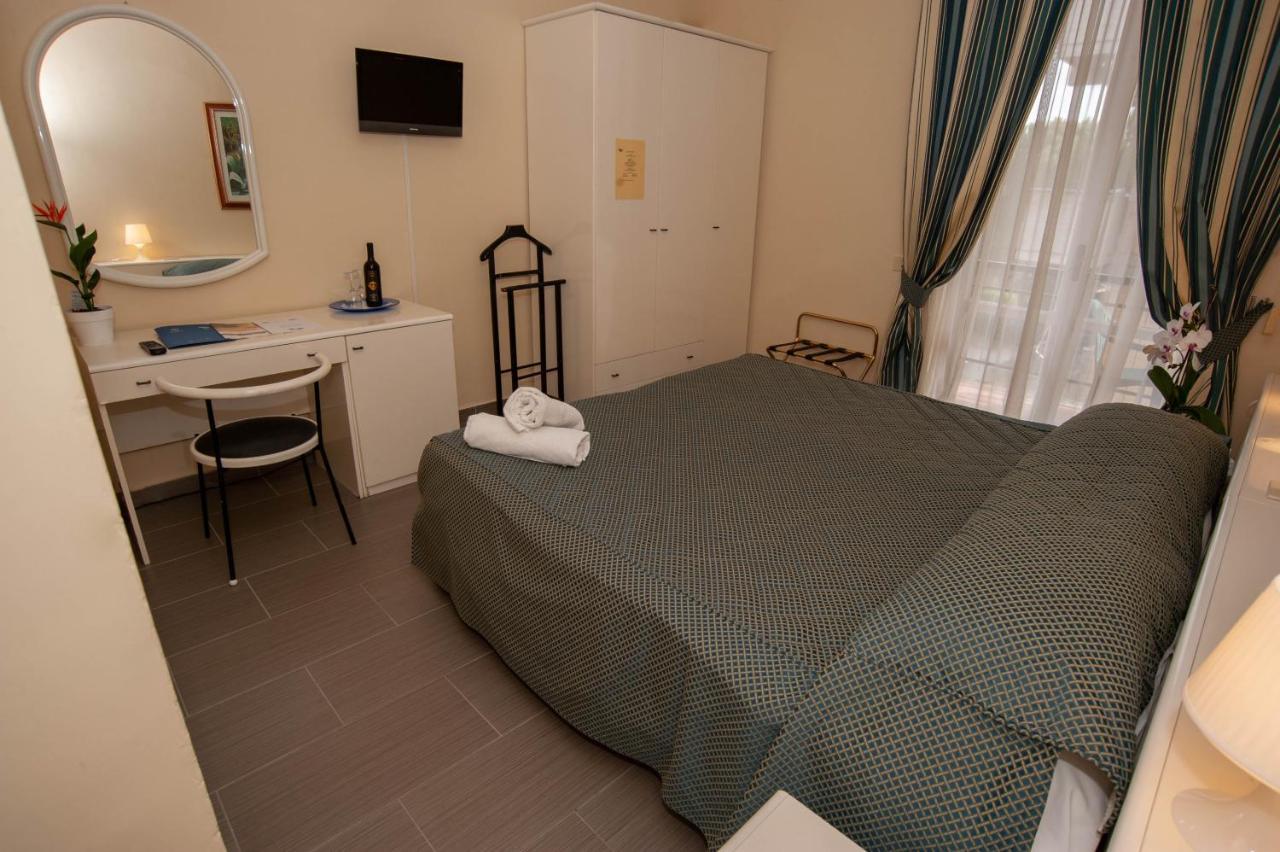 Hotel Posta Dependance Chianciano Terme Dış mekan fotoğraf